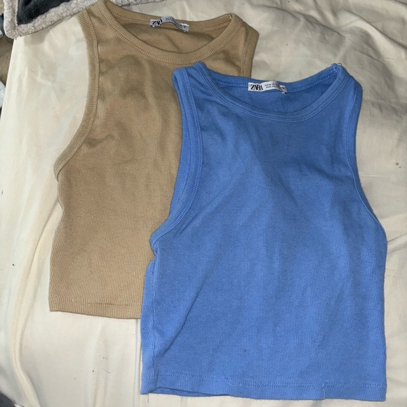 Zara tanks one is size small one is medium but fit the exact same. 15 for both - Picture 1 of 2